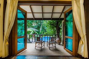 Koh Jum Beach Villas “A member of Secret Retreats”