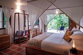 Koh Jum Beach Villas “A member of Secret Retreats”