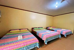 White Beach Hotel Puerto Galera powered by Cocotel