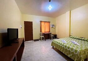 White Beach Hotel Puerto Galera powered by Cocotel