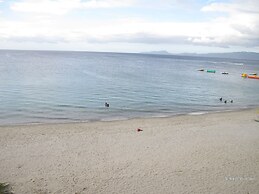 White Beach Hotel Puerto Galera powered by Cocotel