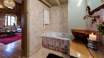 Kókkini Porta Rossa