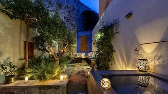 Kókkini Porta Rossa