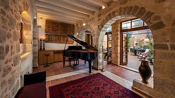 Kókkini Porta Rossa