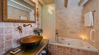 Kókkini Porta Rossa