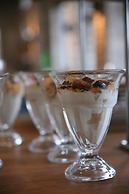 Oniropetra Boutique Hotel