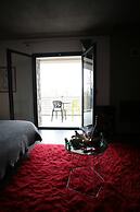 Oniropetra Boutique Hotel