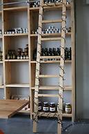 Oniropetra Boutique Hotel