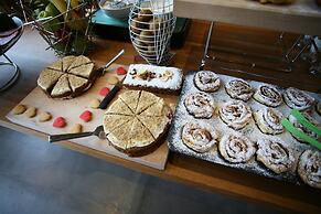 Oniropetra Boutique Hotel