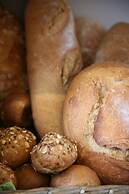 Oniropetra Boutique Hotel