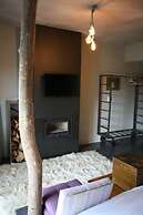 Oniropetra Boutique Hotel