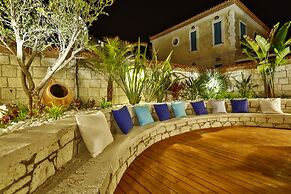 Cumbalı Konak Alaçatı