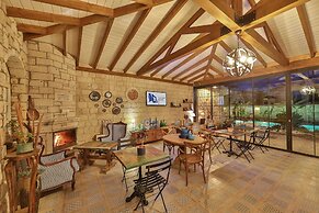 Cumbalı Konak Alaçatı