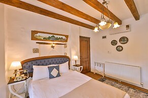 Cumbalı Konak Alaçatı