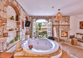 Cumbalı Konak Alaçatı