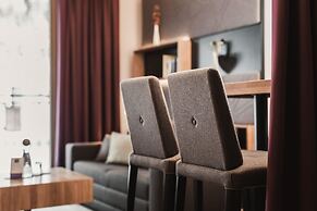 Anthony's Life & Style Hotel