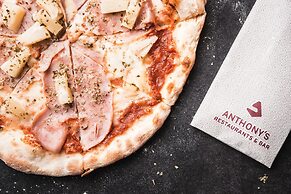 Anthony's Life & Style Hotel