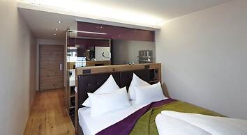 Anthony's Life & Style Hotel