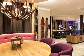 Anthony's Life & Style Hotel