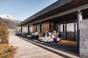 Anthony's Life & Style Hotel