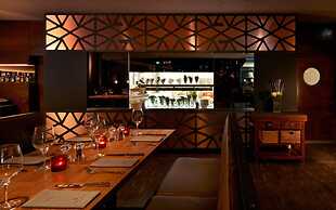 Anthony's Life & Style Hotel