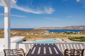 Yakinthos Residence
