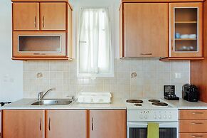 Yakinthos Residence