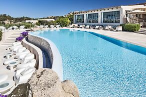 Li Finistreddi Exclusive Country Retreat