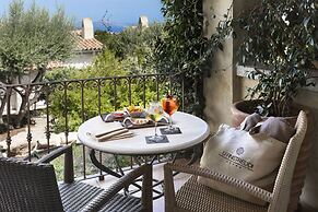 Li Finistreddi Exclusive Country Retreat