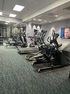 MCM Elegante Hotel and Conference Center Odessa