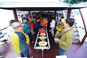 Imperial Legend Cruise Halong