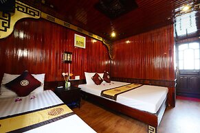 Imperial Legend Cruise Halong