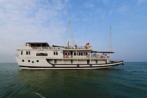 Imperial Legend Cruise Halong