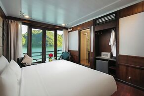 Halong Phoenix Cruiser