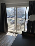 Ocean Surf Inn & Suites