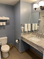 Ocean Surf Inn & Suites