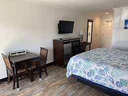 Ocean Surf Inn & Suites
