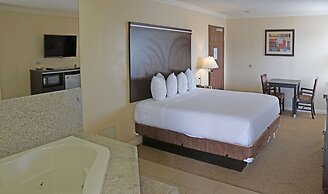 Ocean Surf Inn & Suites