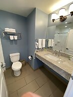 Ocean Surf Inn & Suites