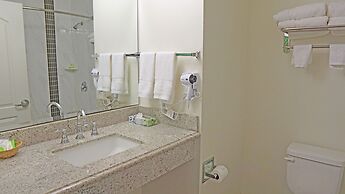 Ocean Surf Inn & Suites