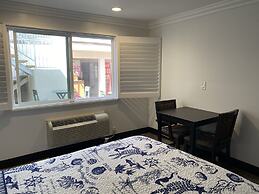 Ocean Surf Inn & Suites