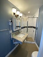 Ocean Surf Inn & Suites