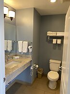 Ocean Surf Inn & Suites