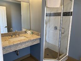 Ocean Surf Inn & Suites