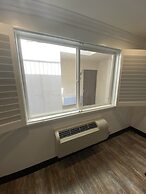 Ocean Surf Inn & Suites