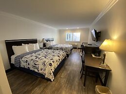 Ocean Surf Inn & Suites