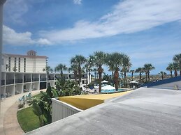 Seahorse Oceanfront Inn