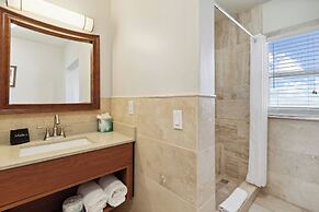 Seahorse Oceanfront Inn