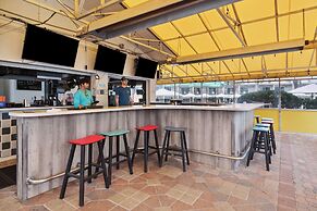 Seahorse Oceanfront Inn