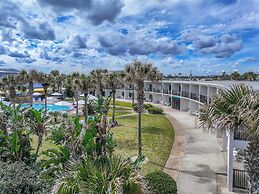 Seahorse Oceanfront Inn